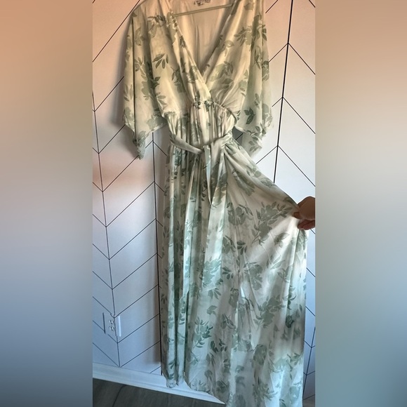 Baltic Born Kimono Maxi Dress, Sage Floral, Size Large, Flowy and Comfortable - Picture 5 of 5